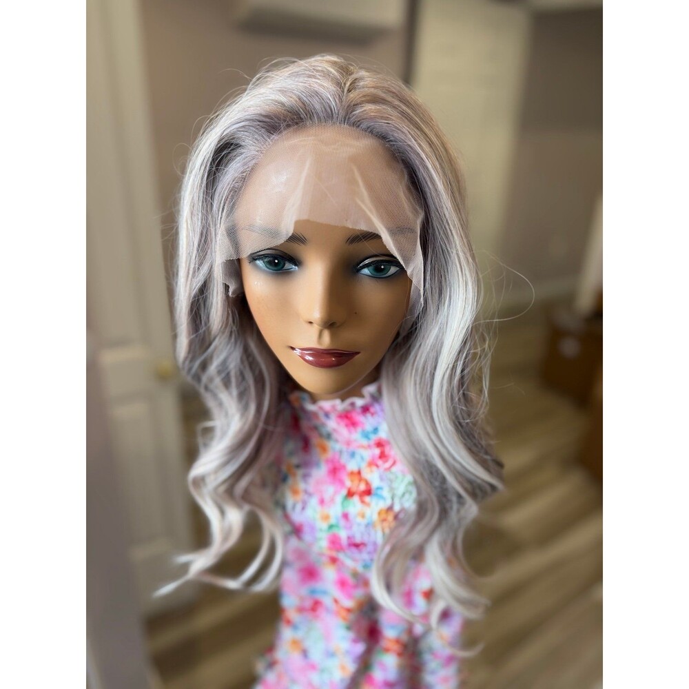 Chelsey Smith Crowns stunning Grey lavender free parting long wig New